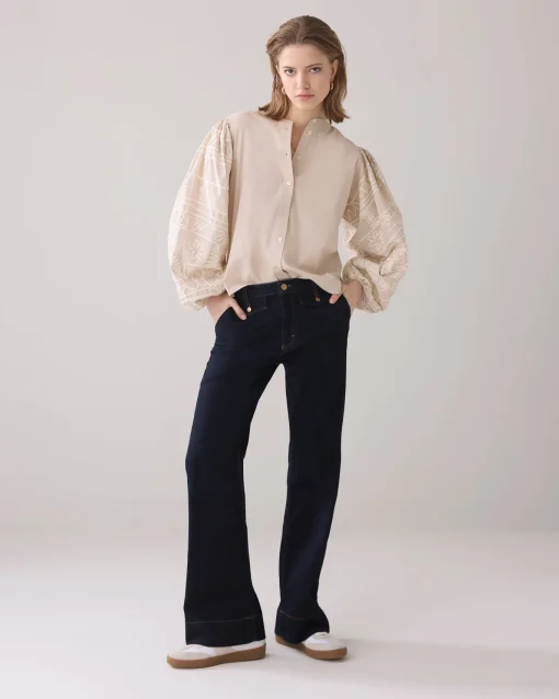 Blouse with embroidered sleeves^Summum Best