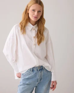 Blouse with fancy buttons^Summum Best