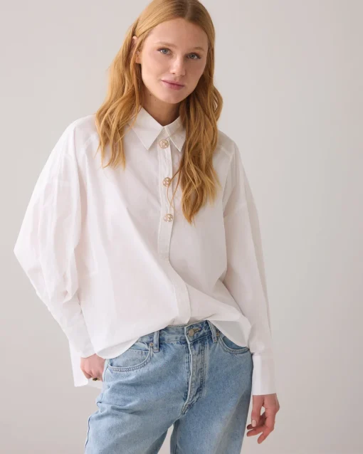 Blouse with fancy buttons^Summum Best
