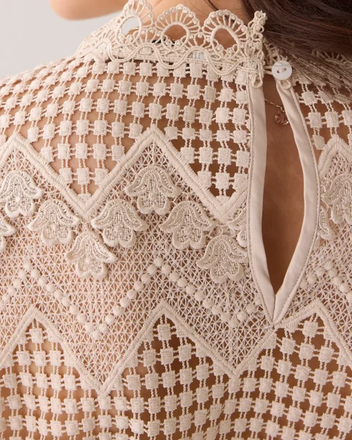 Boxy lace top^Summum Fashion