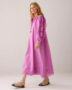 Feminin dress with embroidery^Summum Hot