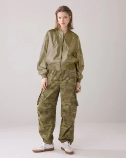 Metallic bomber jacket^Summum Discount