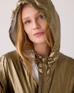 Metallic mackintosh with storage bag^Summum Fashion