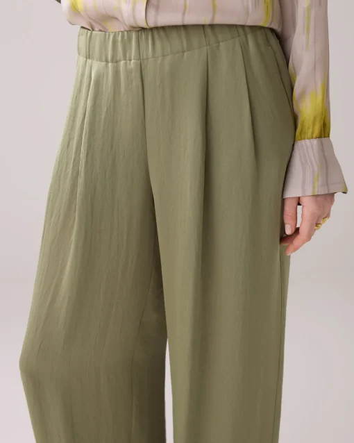 Satin-look trousers with wide legs^Summum Best