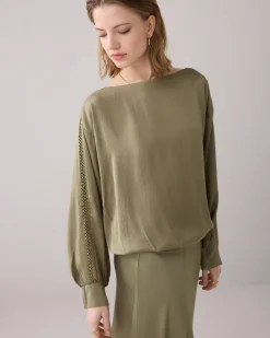 Top with batwing sleeves^Summum Hot
