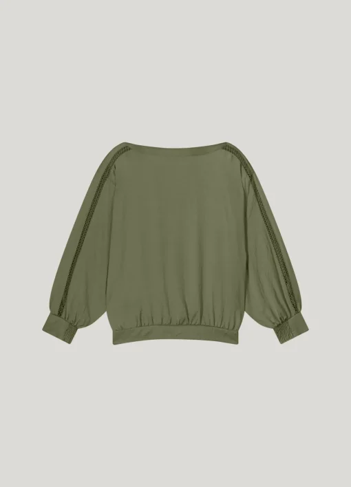Top with batwing sleeves^Summum Hot